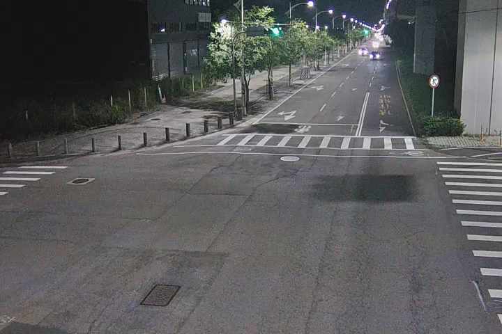 台中市道路 環中路/豐樂一街(車流往崇德路) Huanzhong Rd./Fengle 1st St.(Traffic flow to  Chongde Rd.)即時影像