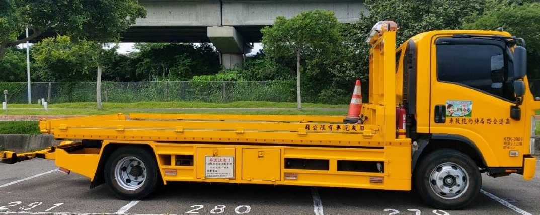 高速公路第一至第六區段特約拖救車-右面