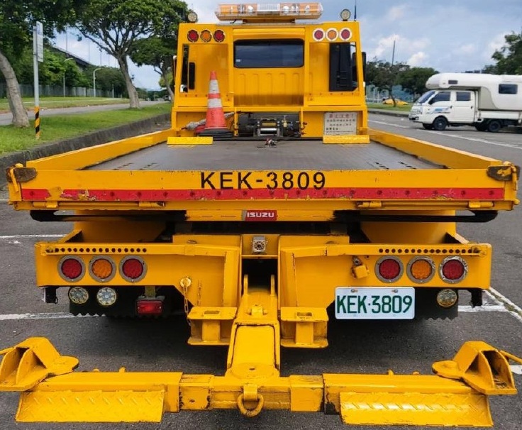 高速公路第一至第六區段特約拖救車-背面