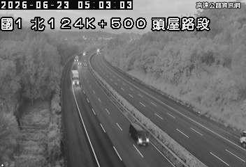 2026-06-23 04:58:00 國道1號南向122.4km=>122.4km 故障車 附近歷史影像-5