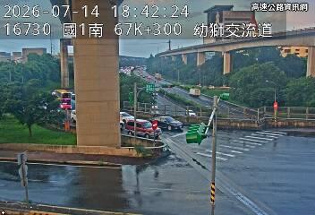 2026-07-14 18:37:00 國道1號南向67.1km=>67.1km 事故 附近歷史影像-2