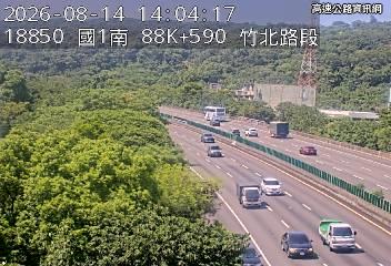 2026-08-14 14:01:00 國道1號南向88km=>88km 事故 附近歷史影像-2
