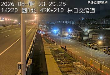 2026-08-17 23:25:00 國道1號北向43.2km=>43.2km 事故 附近歷史影像-5