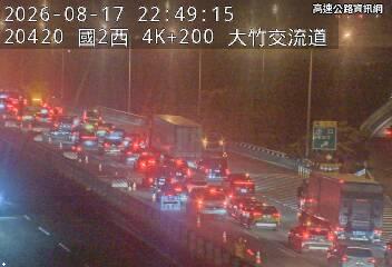 2026-08-17 22:46:00 國道2號東向3.3km=>3.3km 故障車 附近歷史影像-3