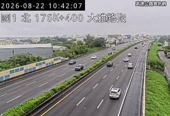 2026-08-22 10:37:00 國道1號北向176km=>176km 故障車 附近歷史影像-1