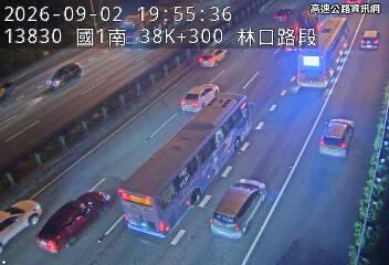 2026-09-02 19:50:00 國道1號南向38.3km=>38.3km 故障車 附近歷史影像-1