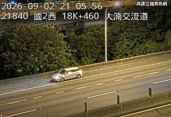 2026-09-02 21:00:00 國道2號東向18.4km=>18.4km 故障車 附近歷史影像-1