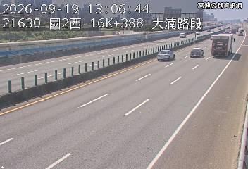 2026-09-19 13:01:00 國道2號東向15.6km=>15.6km 事故 附近歷史影像-2
