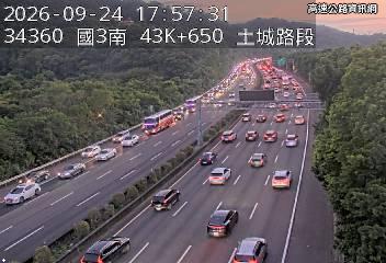 2026-09-24 17:53:00 國道3號南向42.8km=>42.8km 故障車 附近歷史影像-6