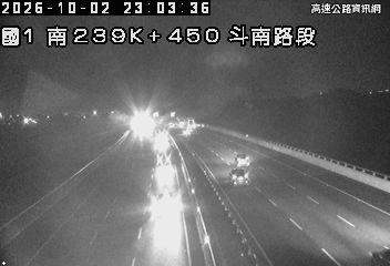 2026-10-02 22:58:00 國道1號南向236.7km=>236.7km 事故 附近歷史影像-6