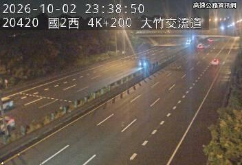 2026-10-02 23:33:00 國道2號東向5.7km=>5.7km 故障車 附近歷史影像-3