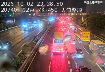 2026-10-02 23:33:00 國道2號東向5.7km=>5.7km 故障車 附近歷史影像-4
