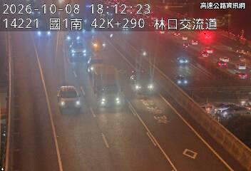 2026-10-08 18:08:00 國1高架南向42.2km=>42.2km 事故 附近歷史影像-2